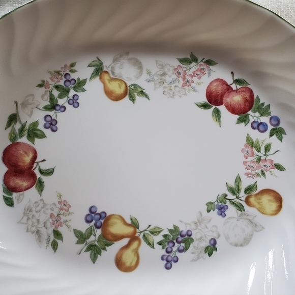 Vintage Corelle Chutney Fruit Pattern Serving Platter - Picture 3 of 9